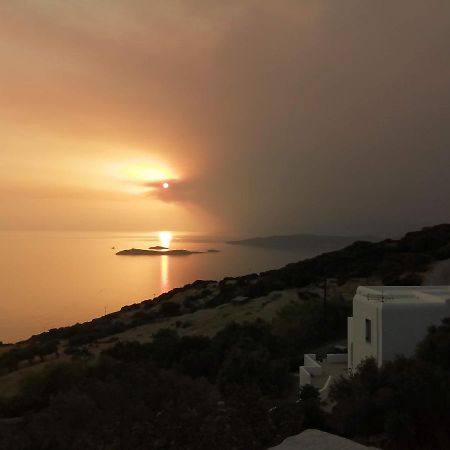 Aegean Deep Blue Andros Ano Aprovato Apartment Exterior foto